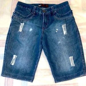 ✌️Vintage Style Fancy white Rips & Stains ladies cotton denim shorts 🩳👌